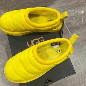 (WMNS) UGG Tasman LTA Slipper size 8 s/n 1142050